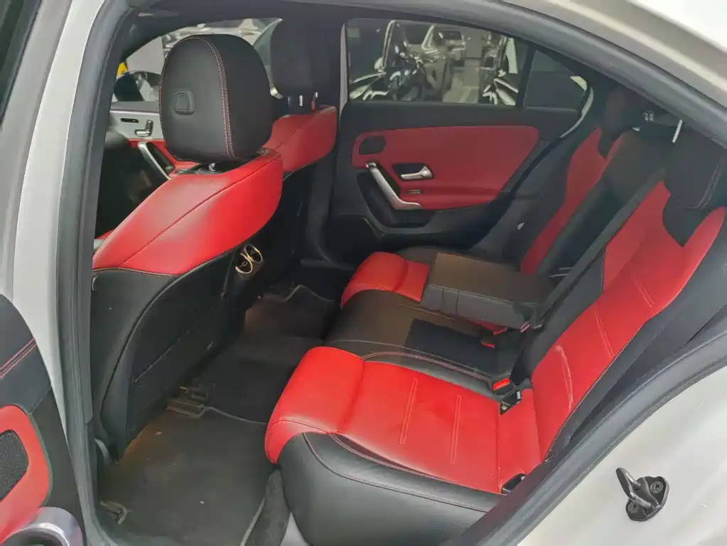 Mercedes-Benz A-Class AMG — фото 7