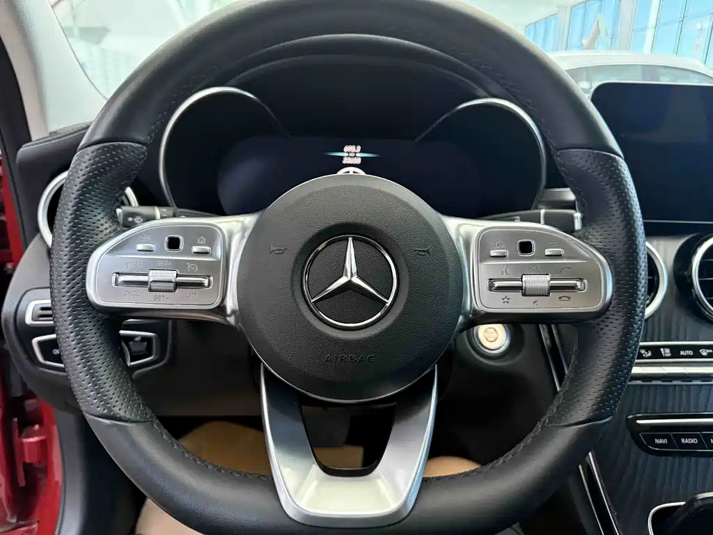 Mercedes-Benz C-Class — фото 21