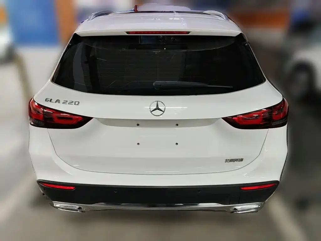 Mercedes-Benz GLA — фото 8