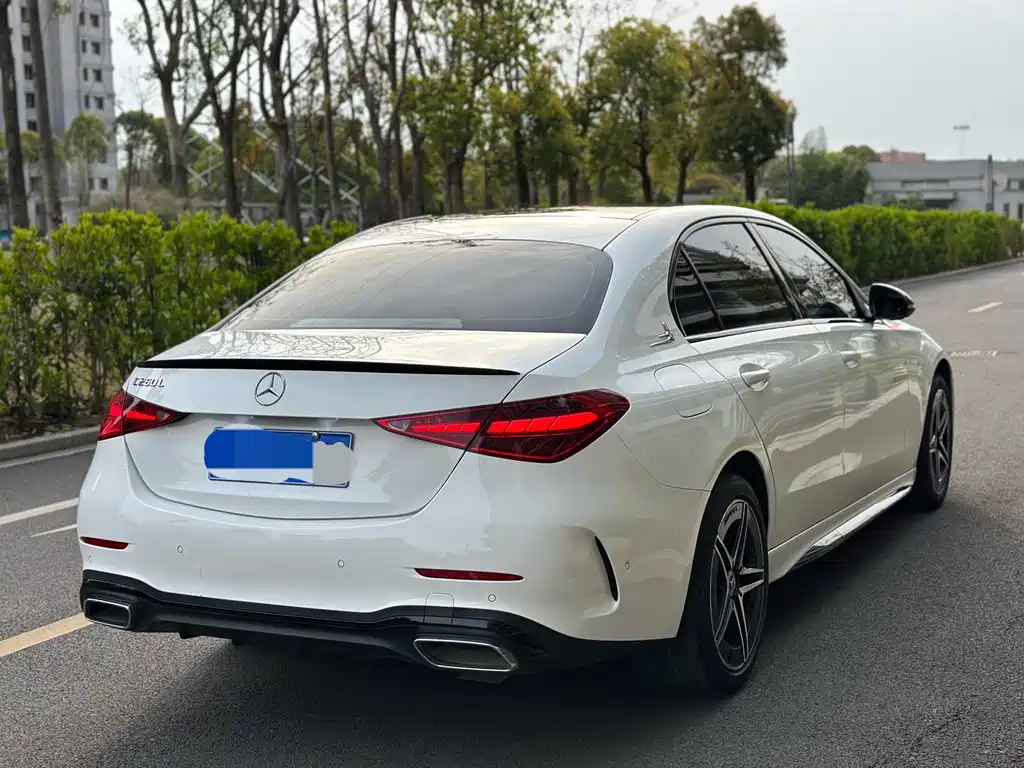 Mercedes-Benz C-Class — фото 13