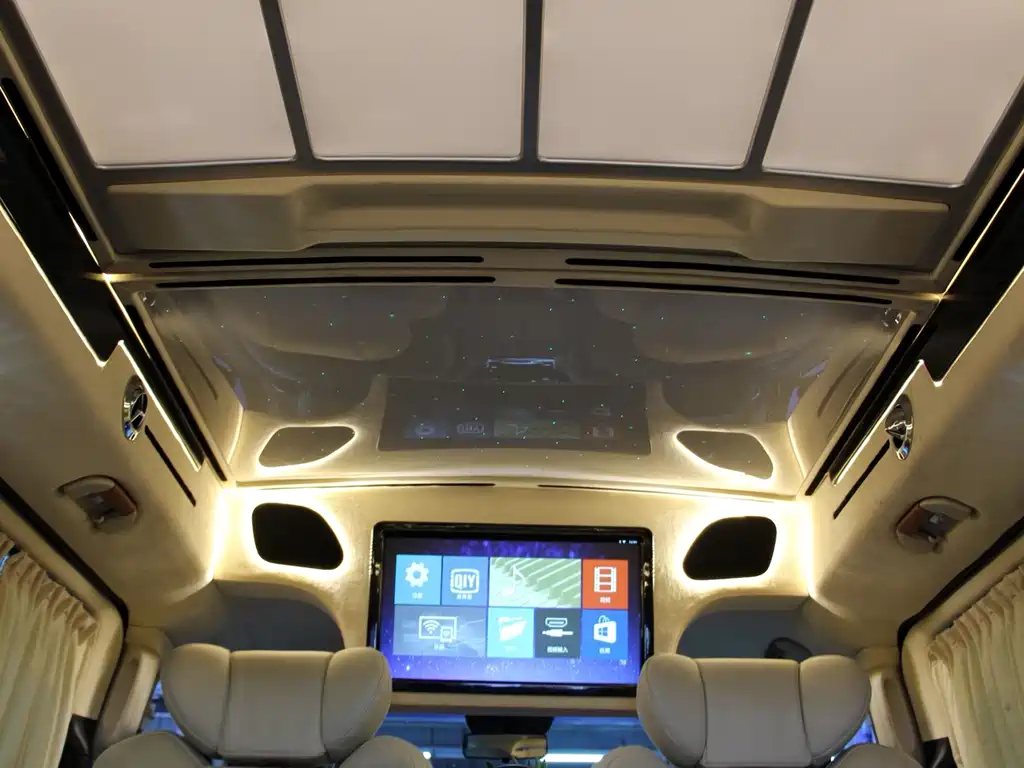 Mercedes-Benz Vito — фото 37