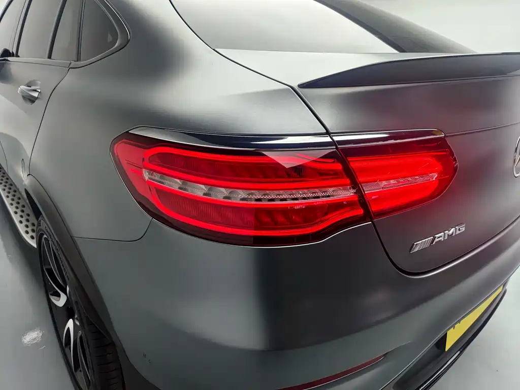 Mercedes-Benz GLC Coupe AMG — фото 10
