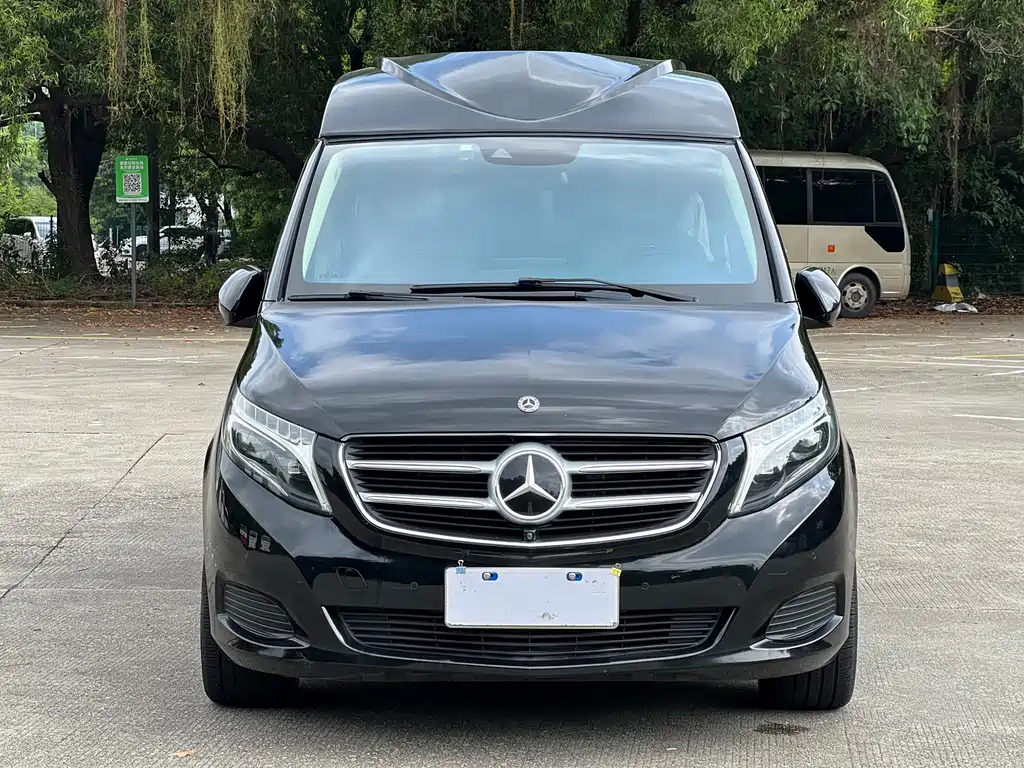 Mercedes-Benz V-Class — фото 2
