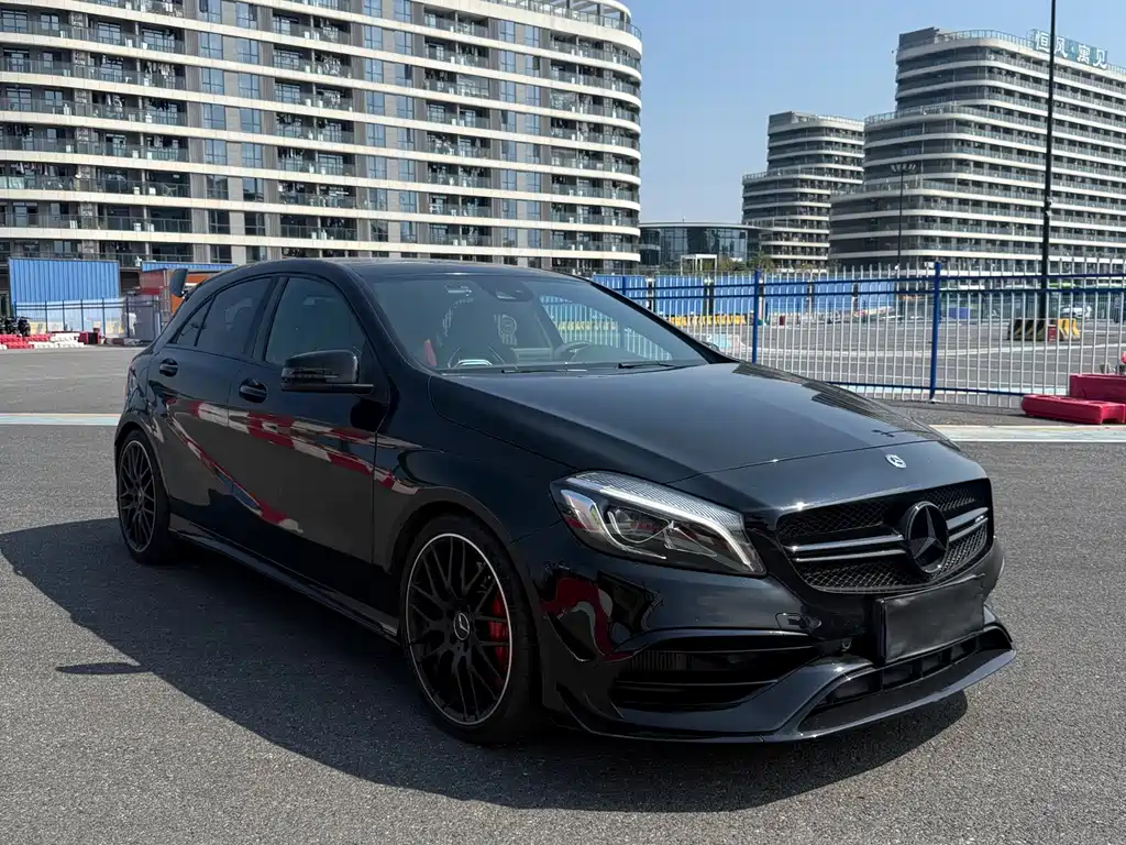 Mercedes-Benz A-Class AMG (Import) — фото 3