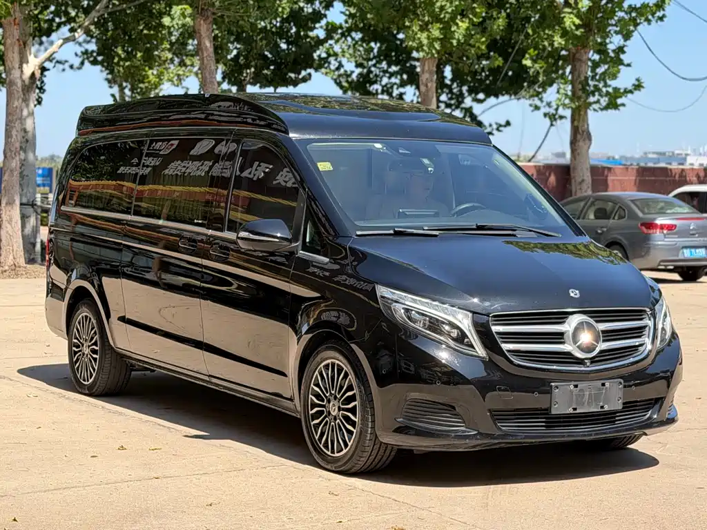 Mercedes-Benz V-Class — фото 3