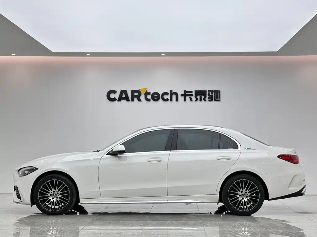Mercedes-Benz C-Class — фото 2