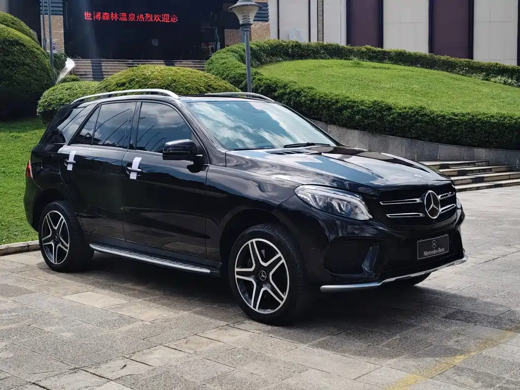 Mercedes-Benz GLE AMG — фото 2