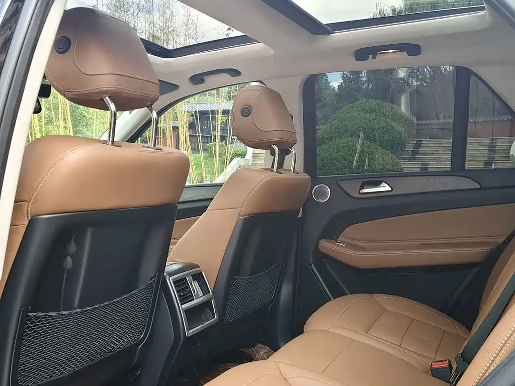Mercedes-Benz GLE AMG — фото 13