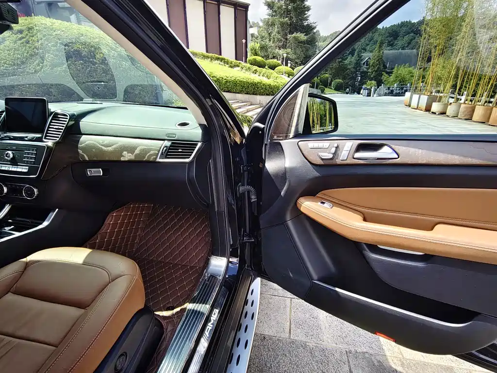 Mercedes-Benz GLE AMG — фото 21