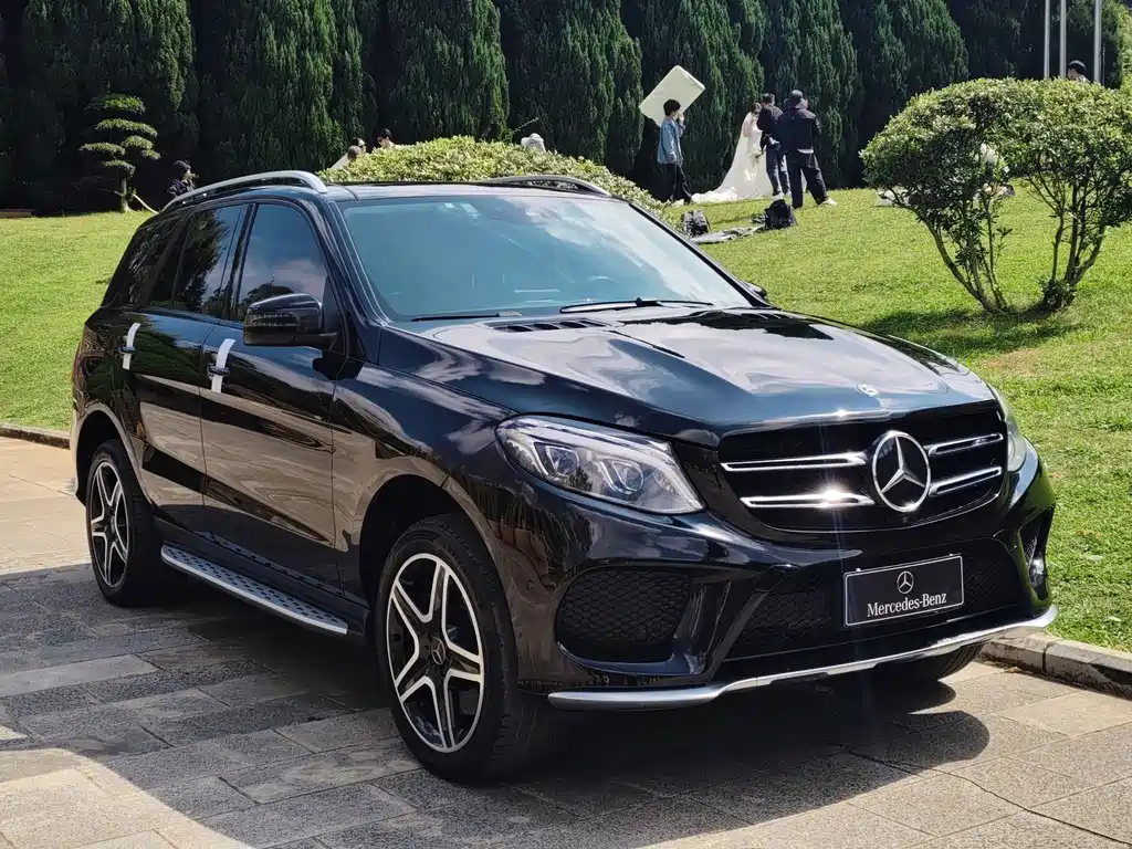 Mercedes-Benz GLE AMG — фото 30