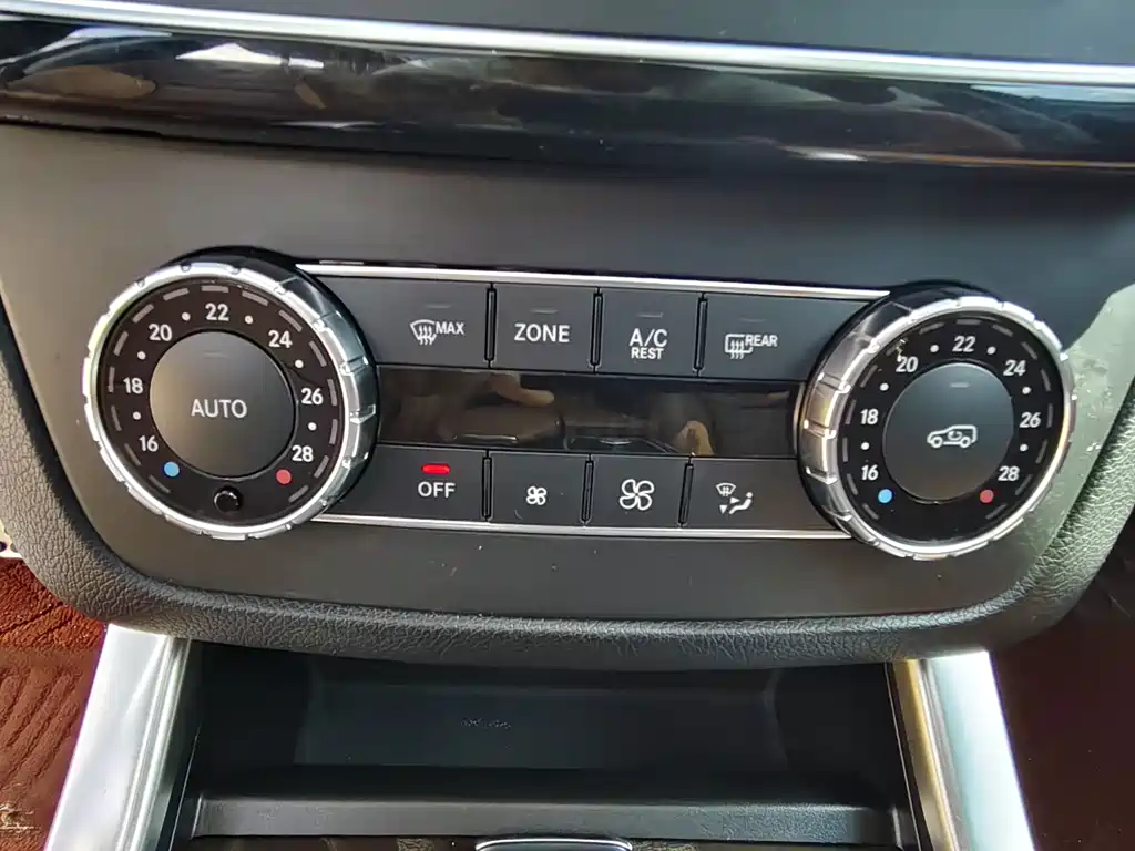Mercedes-Benz GLE AMG — фото 40