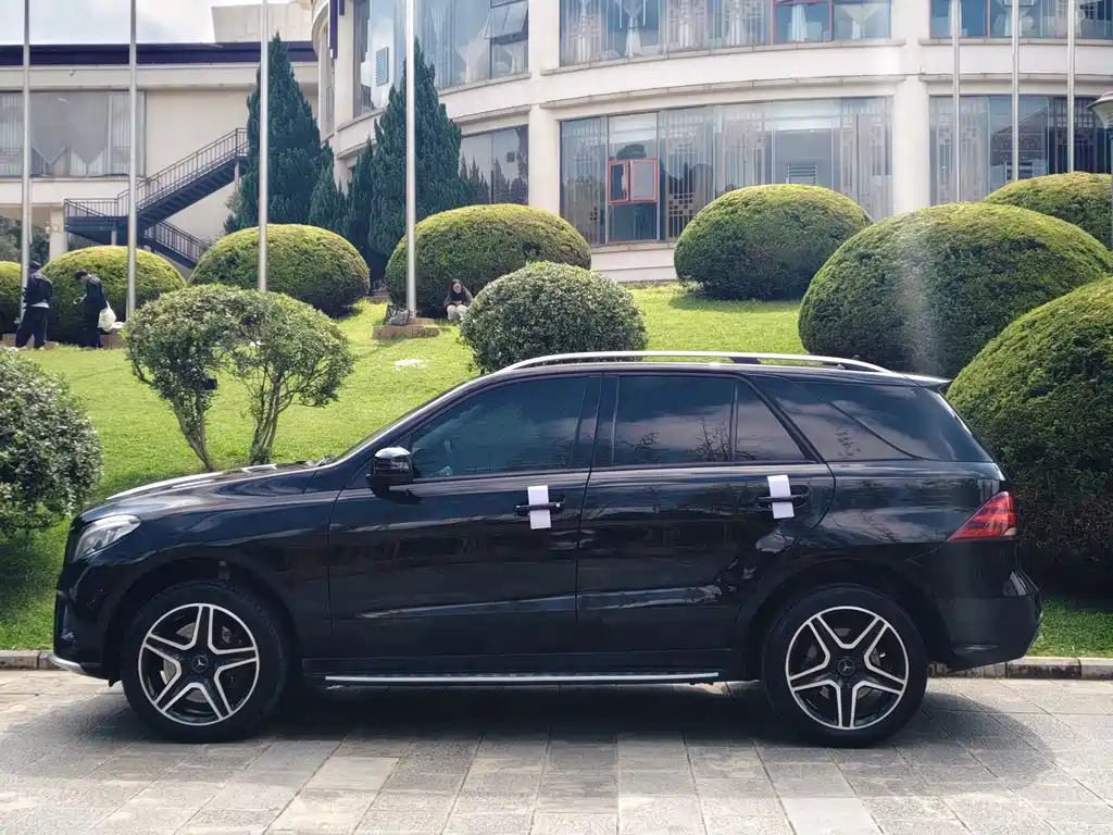 Mercedes-Benz GLE AMG — фото 48