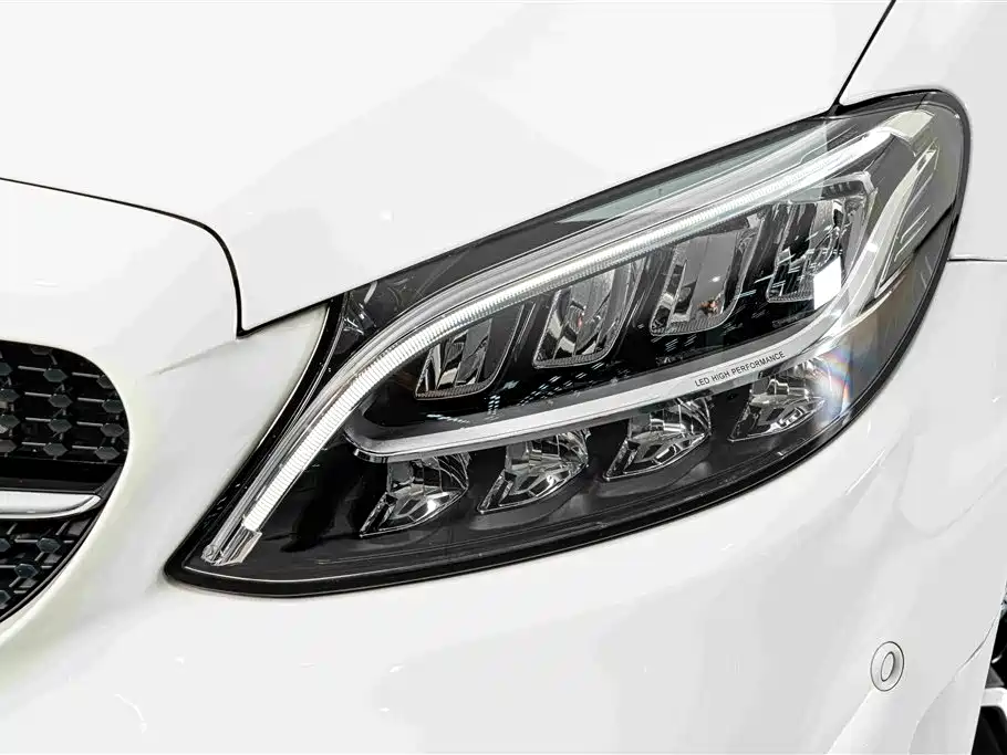 Mercedes-Benz C-Class (Import) — фото 4