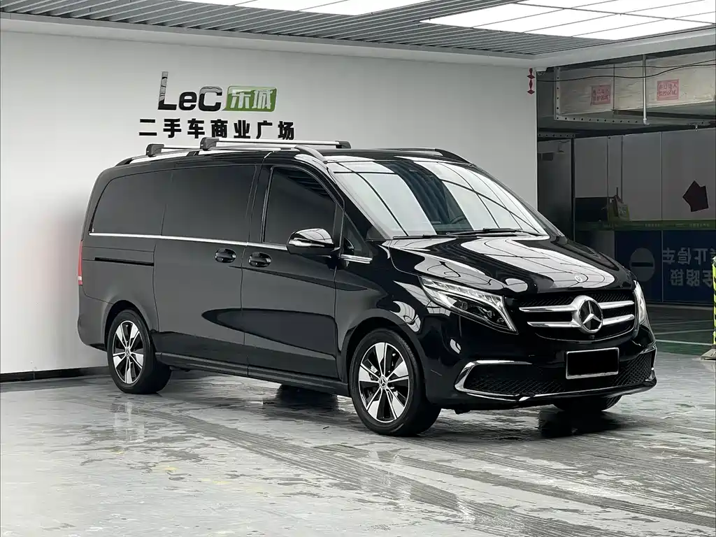 Mercedes-Benz V-Class — фото 3