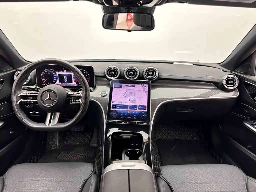Mercedes-Benz C-Class — фото 10