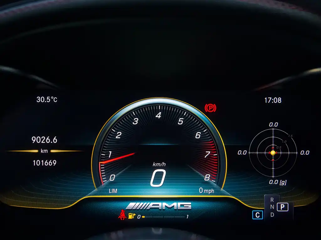 Mercedes-Benz C-Class AMG — фото 15