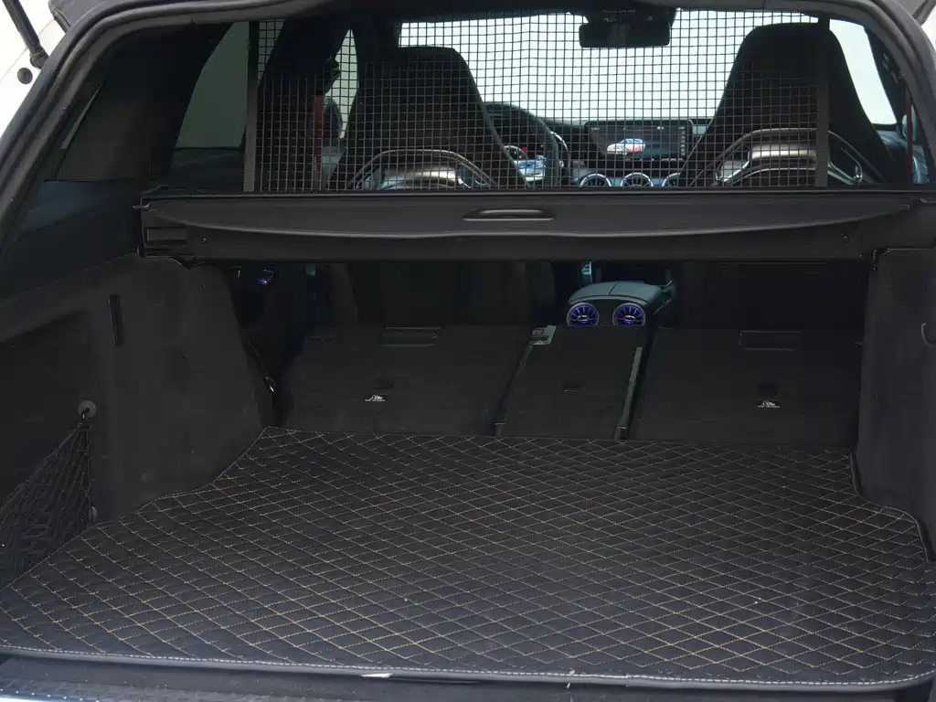Mercedes-Benz C-Class AMG — фото 20