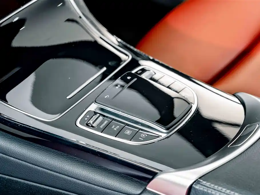 Mercedes-Benz GLC — фото 14
