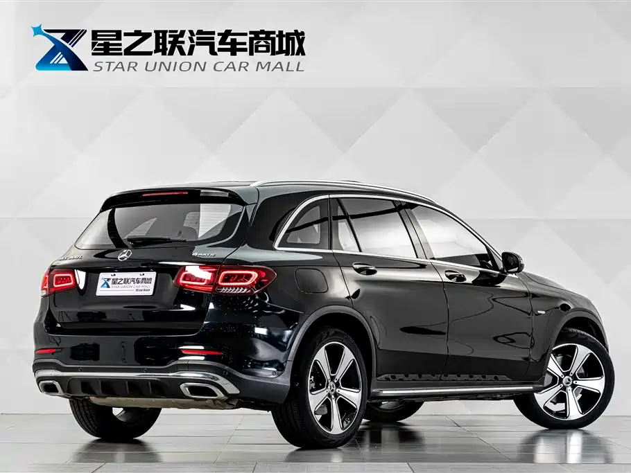 Mercedes-Benz GLC — фото 6