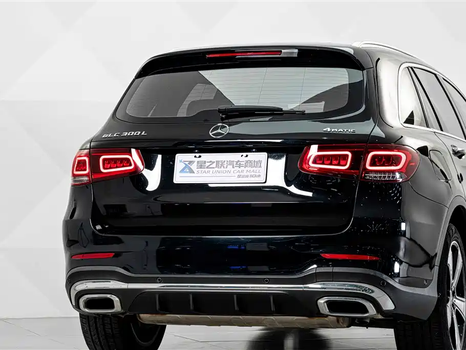 Mercedes-Benz GLC — фото 7