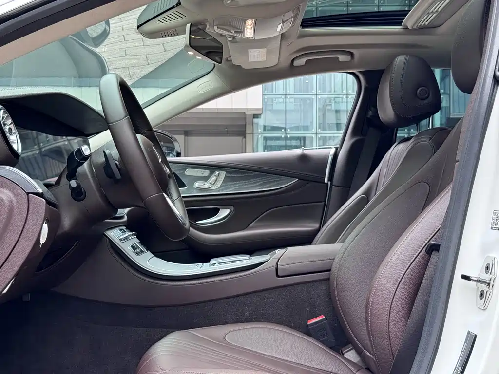 Mercedes-Benz CLS — фото 9