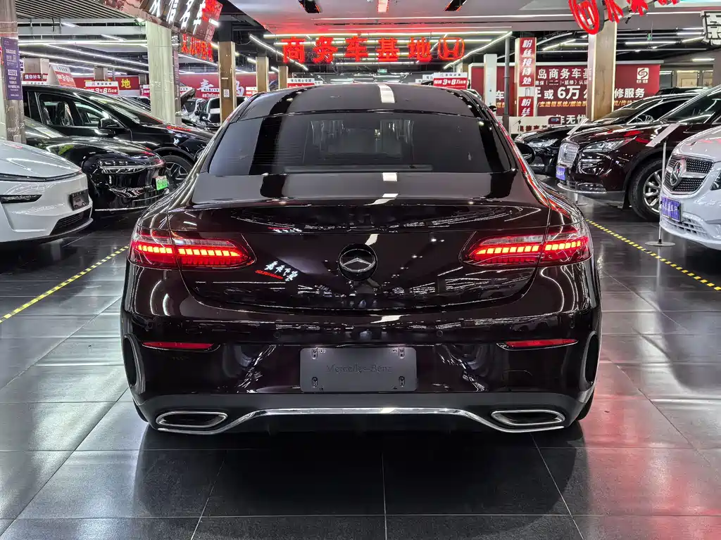 Mercedes-Benz E-Class (Import) — фото 5