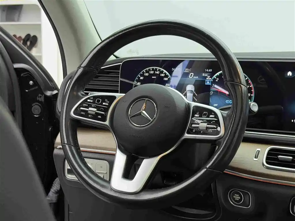 Mercedes-Benz GLE New Energy — фото 14