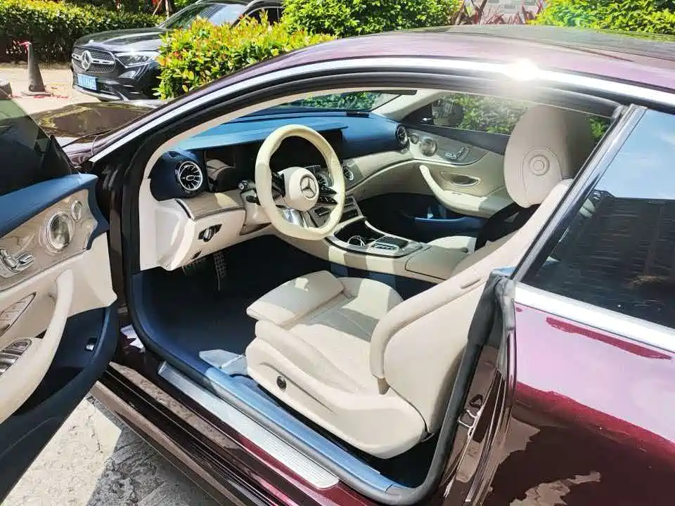 Mercedes-Benz E-Class (Import) — фото 4
