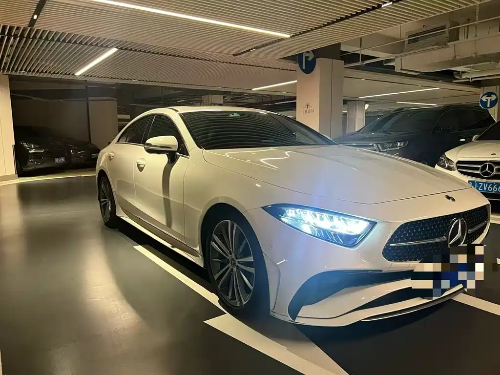 Mercedes-Benz CLS — фото 2
