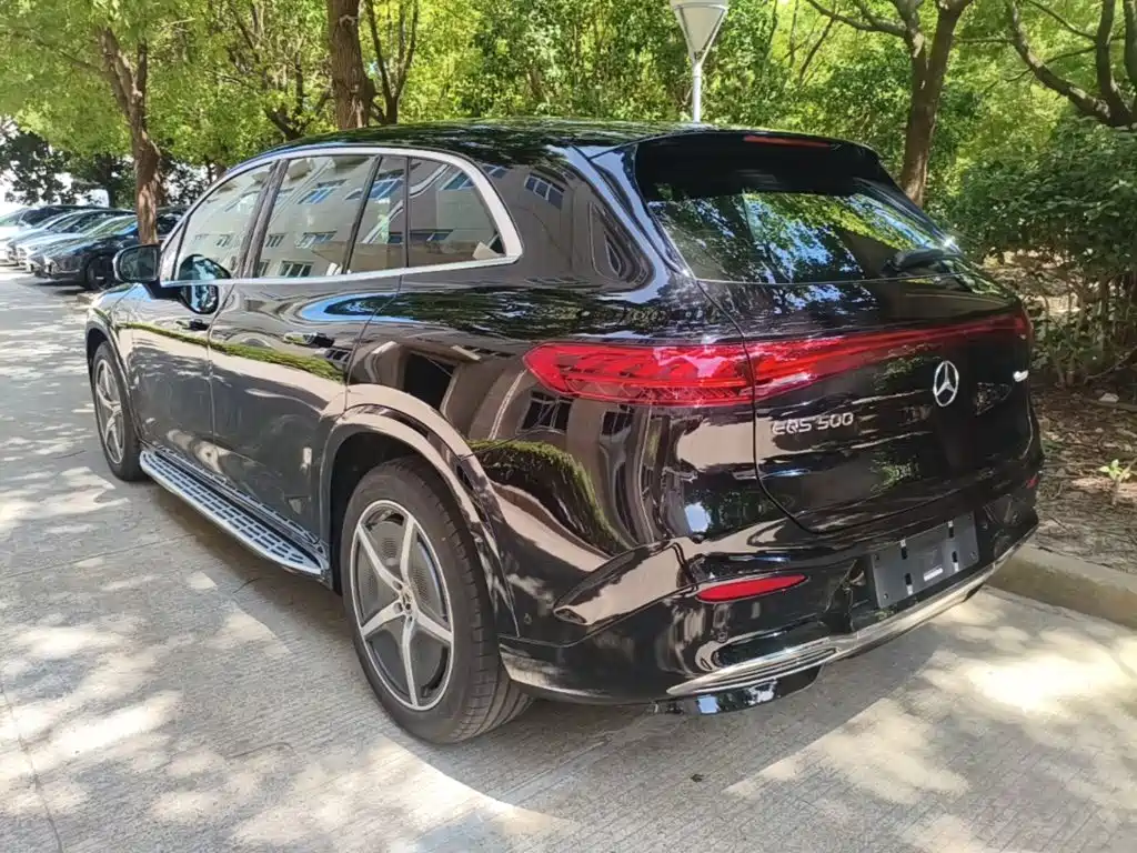 Mercedes-Benz EQS SUV — фото 5