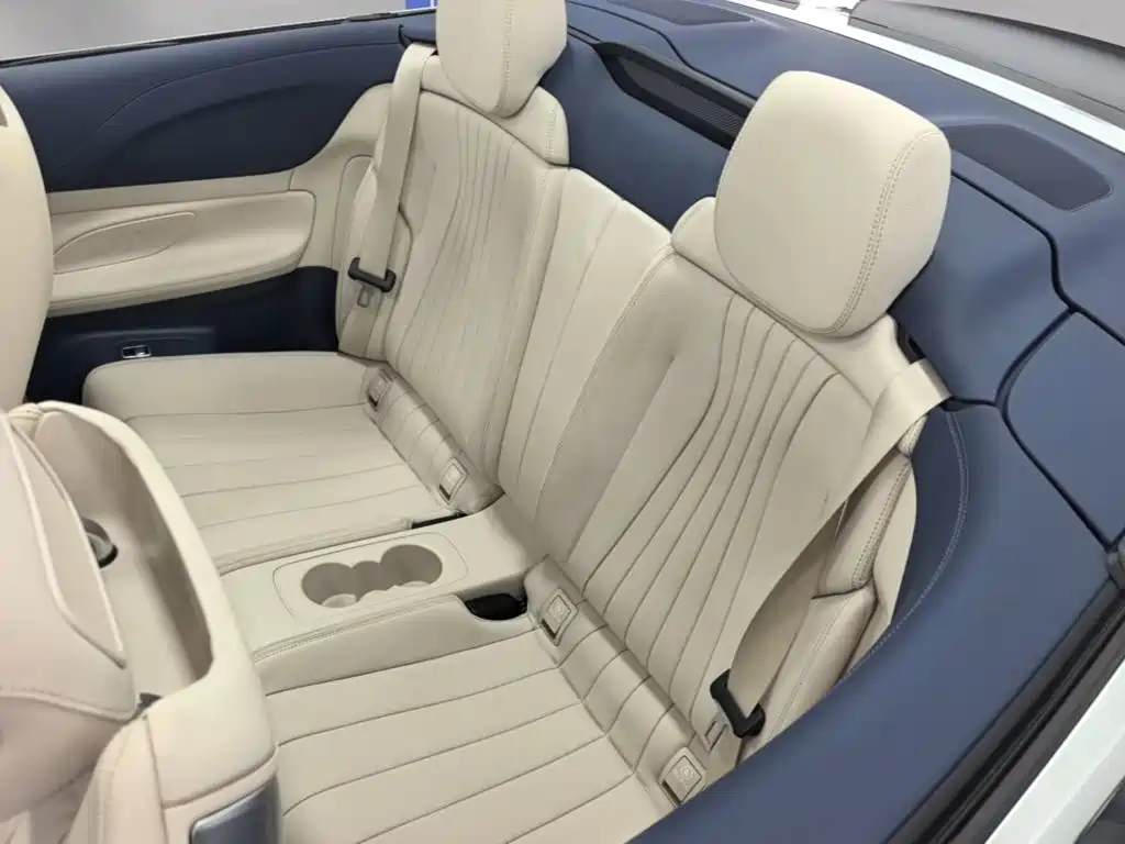 Mercedes-Benz E-Class (Import) — фото 22