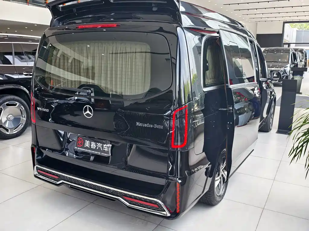 Mercedes-Benz Vito — фото 11