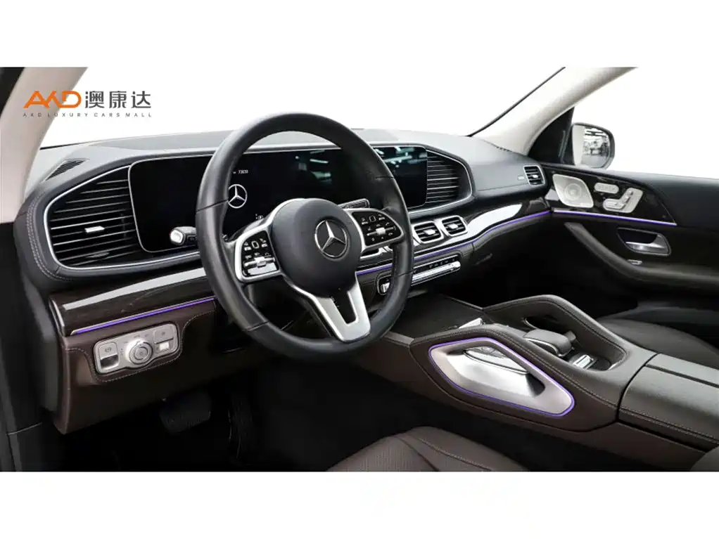 Mercedes-Benz GLS — фото 6