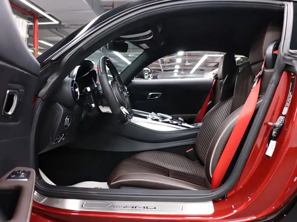 Mercedes-Benz AMG GT — фото 6