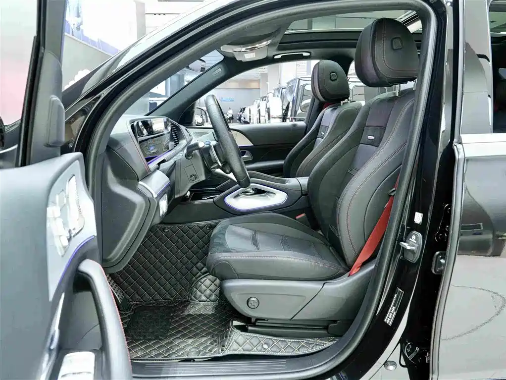 Mercedes-Benz GLE AMG — фото 11