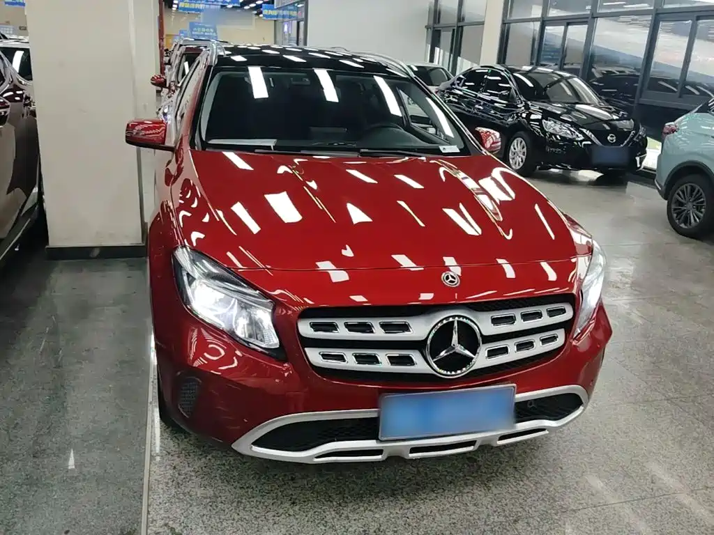 Mercedes-Benz GLA — фото 3