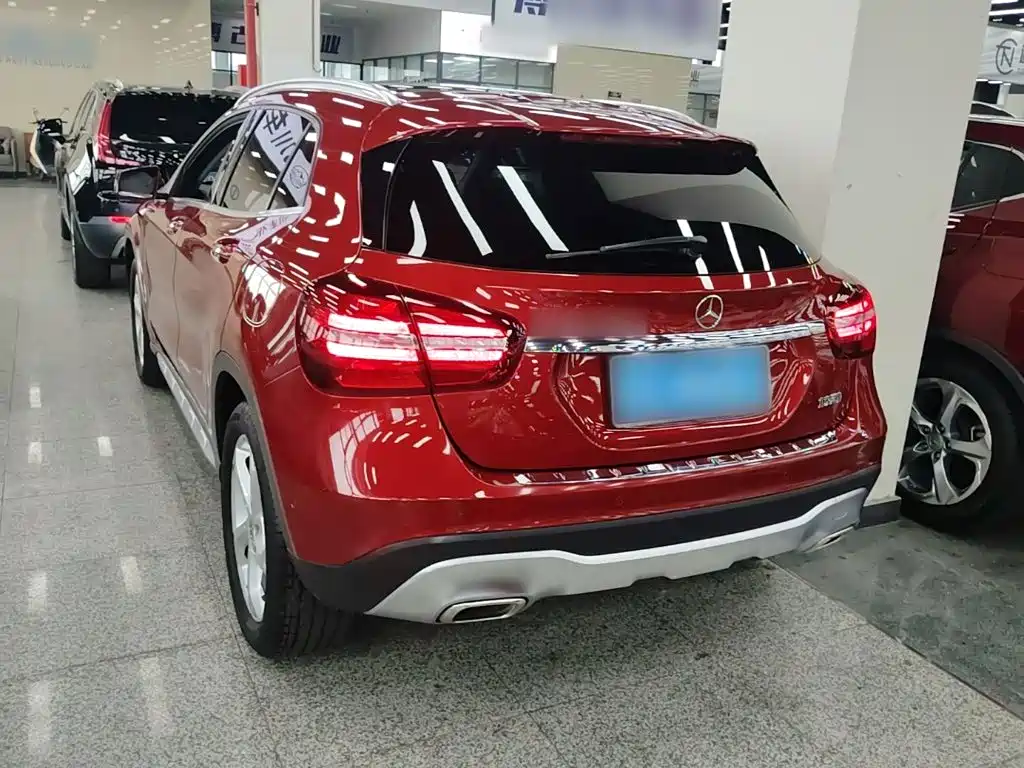 Mercedes-Benz GLA — фото 23