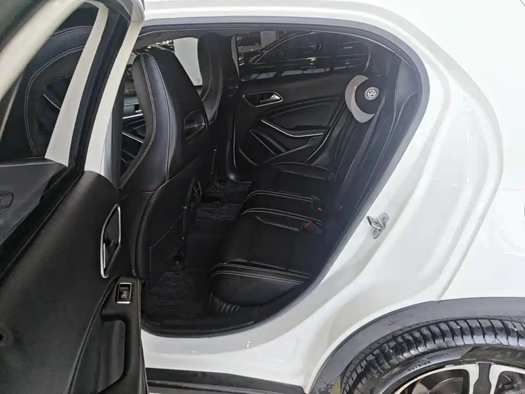 Mercedes-Benz GLA — фото 17
