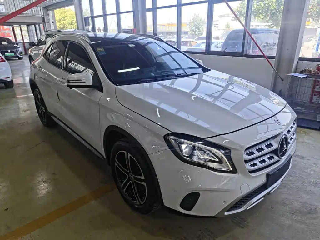 Mercedes-Benz GLA — фото 4