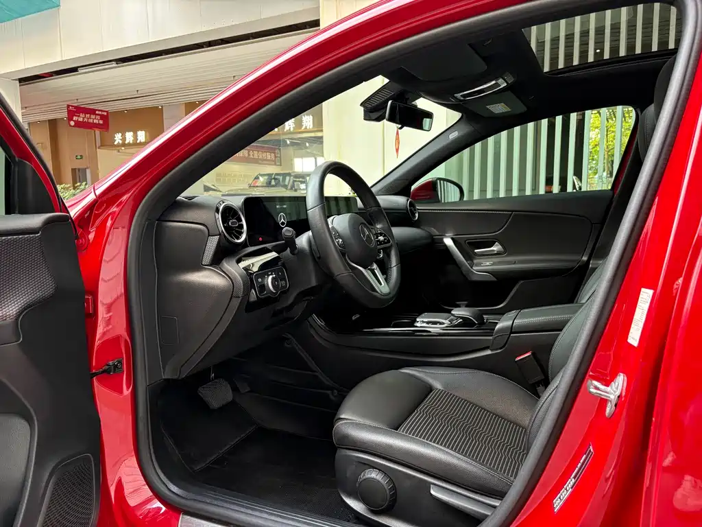 Mercedes-Benz A-Class (Import) — фото 4