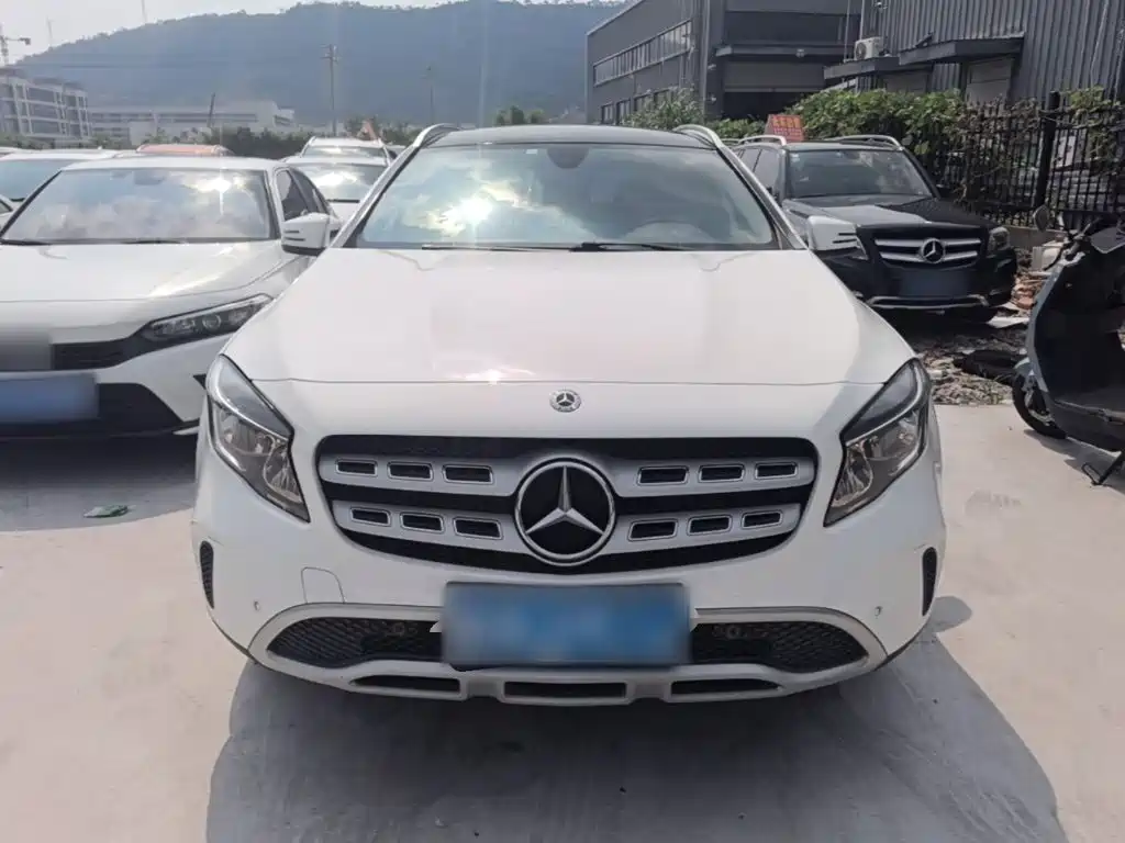 Mercedes-Benz GLA — фото 3