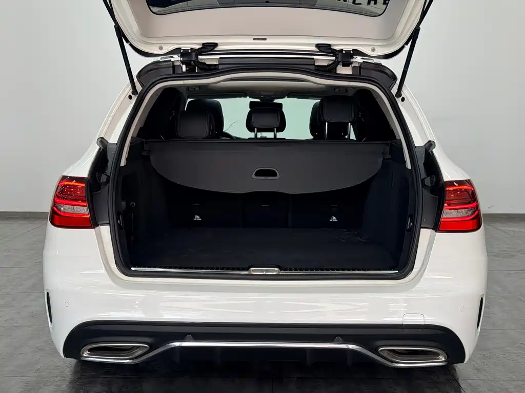 Mercedes-Benz C-Class (Import) — фото 18