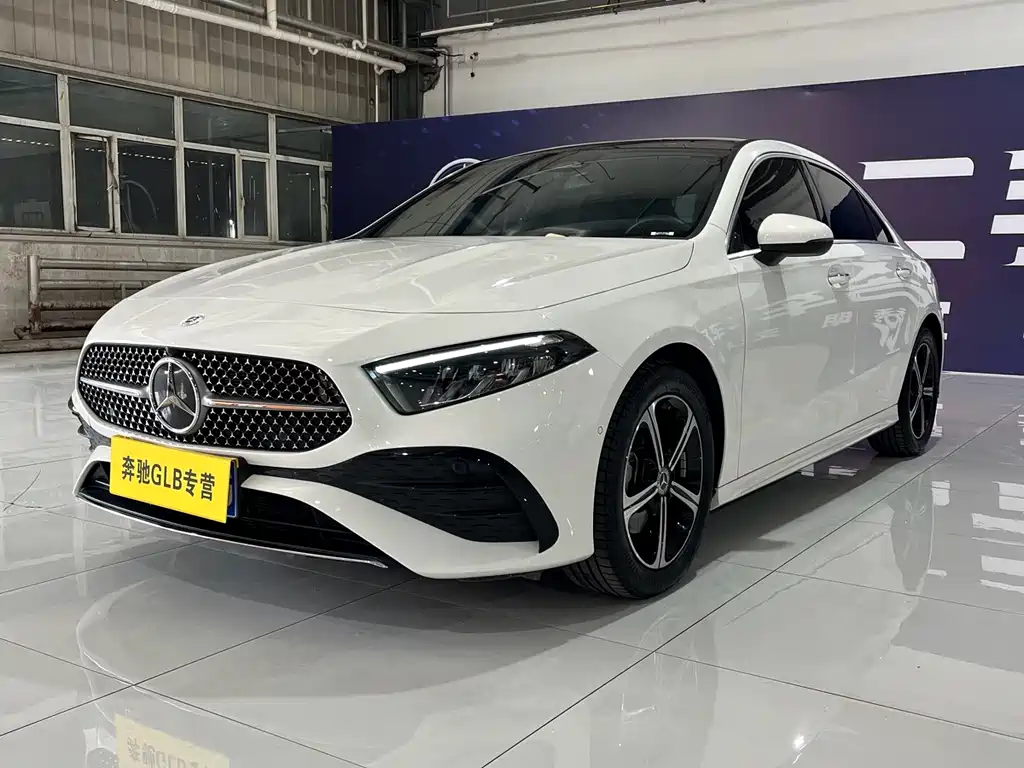 Mercedes-Benz A-Class — фото 2