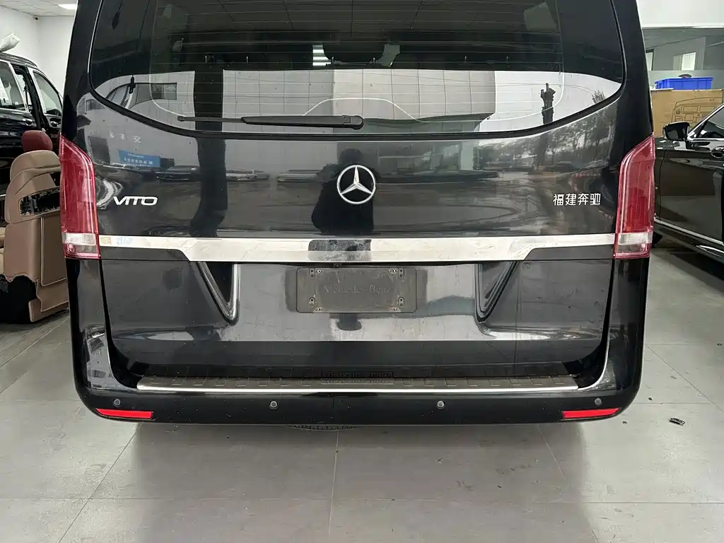Mercedes-Benz Vito — фото 5
