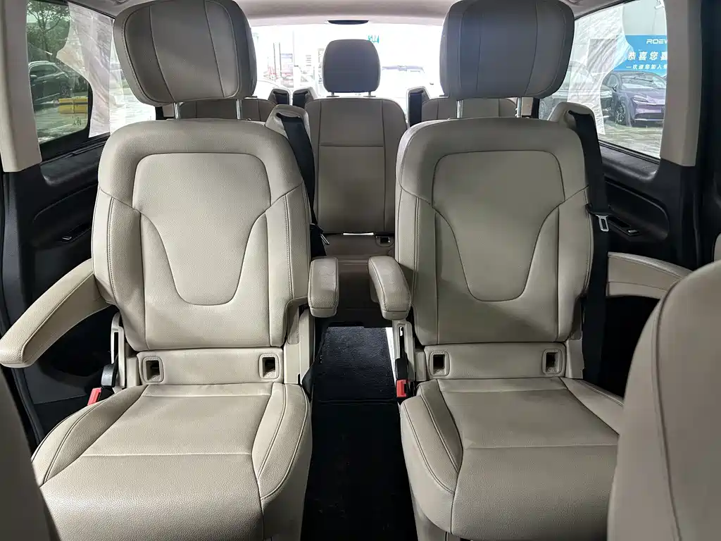 Mercedes-Benz Vito — фото 10