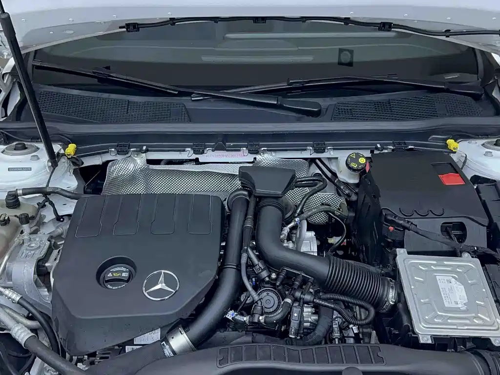 Mercedes-Benz A-Class — фото 18