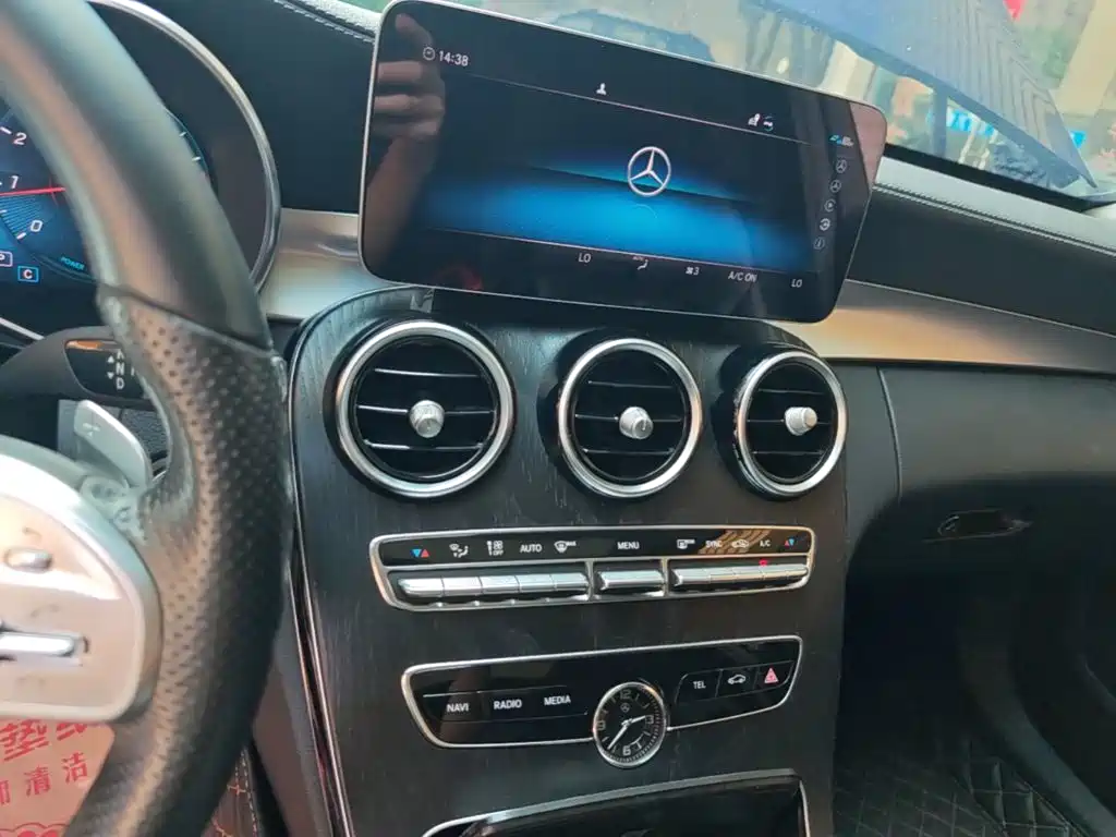Mercedes-Benz C-Class — фото 13