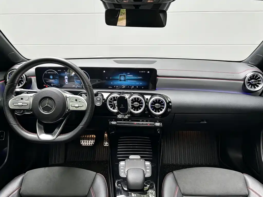 Mercedes-Benz CLA (Import) — фото 4
