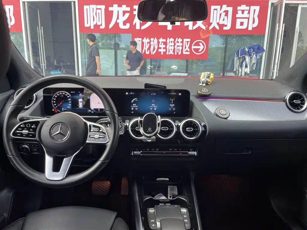 Mercedes-Benz GLA — фото 7
