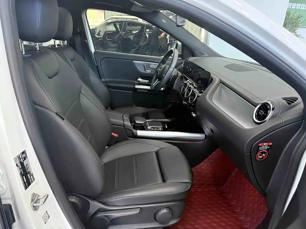 Mercedes-Benz GLA — фото 20